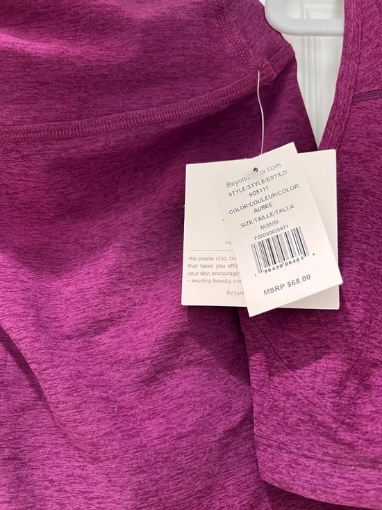 New M SET Beyond Yoga  Deep Berry Sports Bra and Shorts Set - Picture 6 of 11